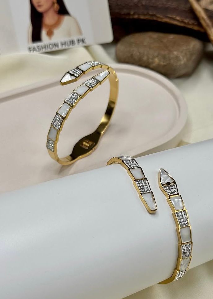Elegant Snake-Inspired Bangles – Gold-Toned Jewelry with Stone & Enamel Detail | FashionHubPK7