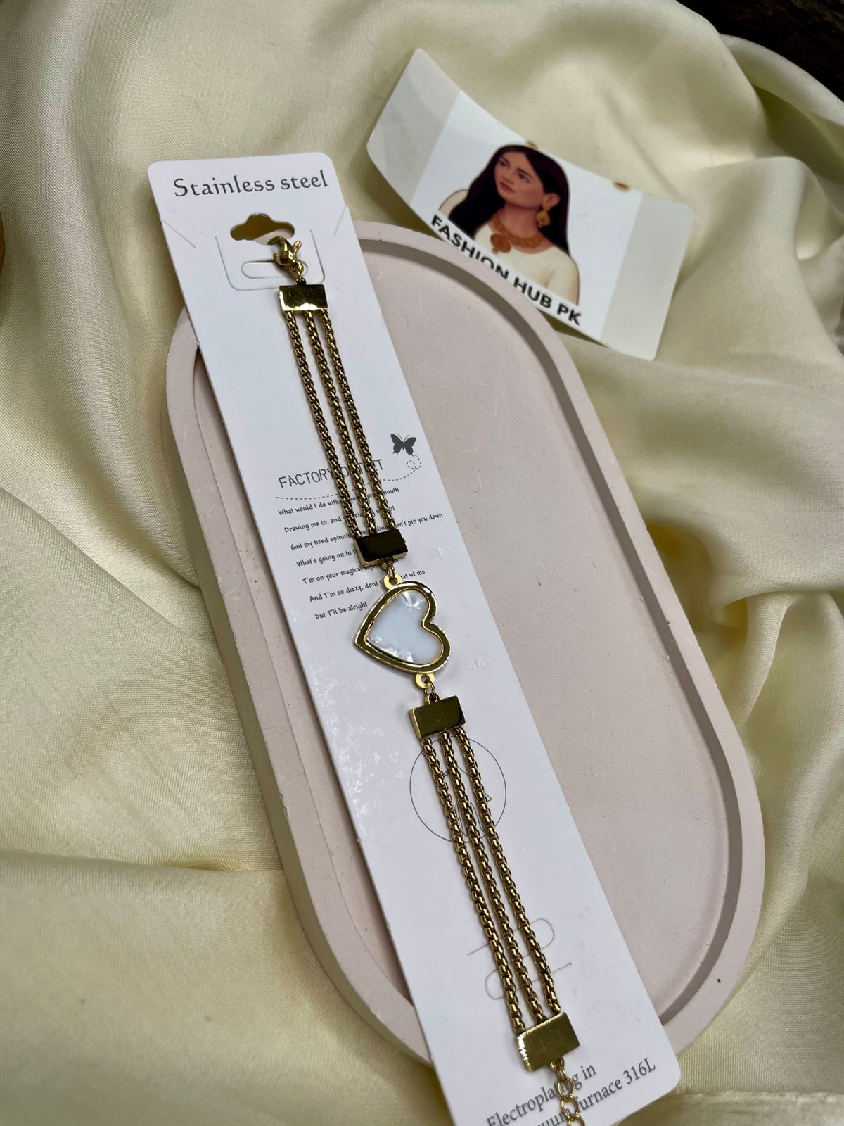 Heart Chain Stainless Steel Bracelets – FashionHubPK7 | Elegant & Modern Wristwear