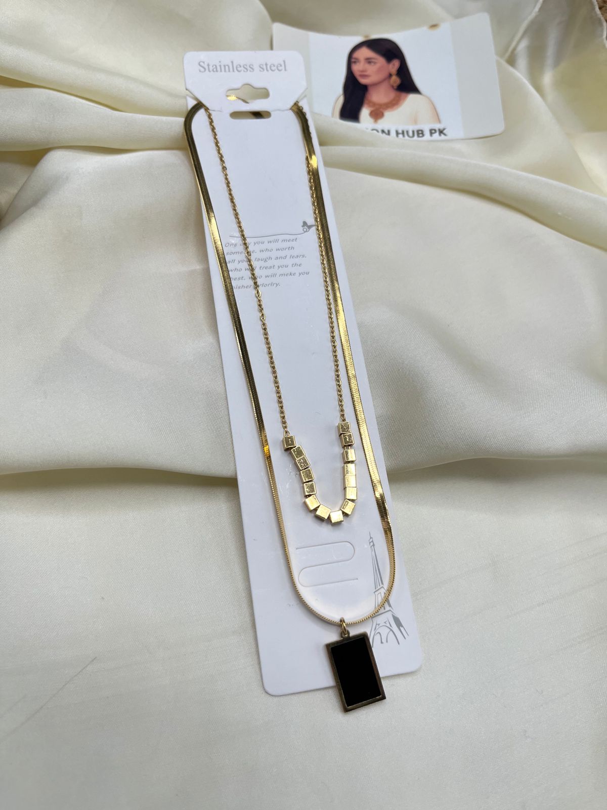 Gold Plated Black Stone Pendant Necklace – Elegant Minimal Jewelry for Women | FashionHubPK7