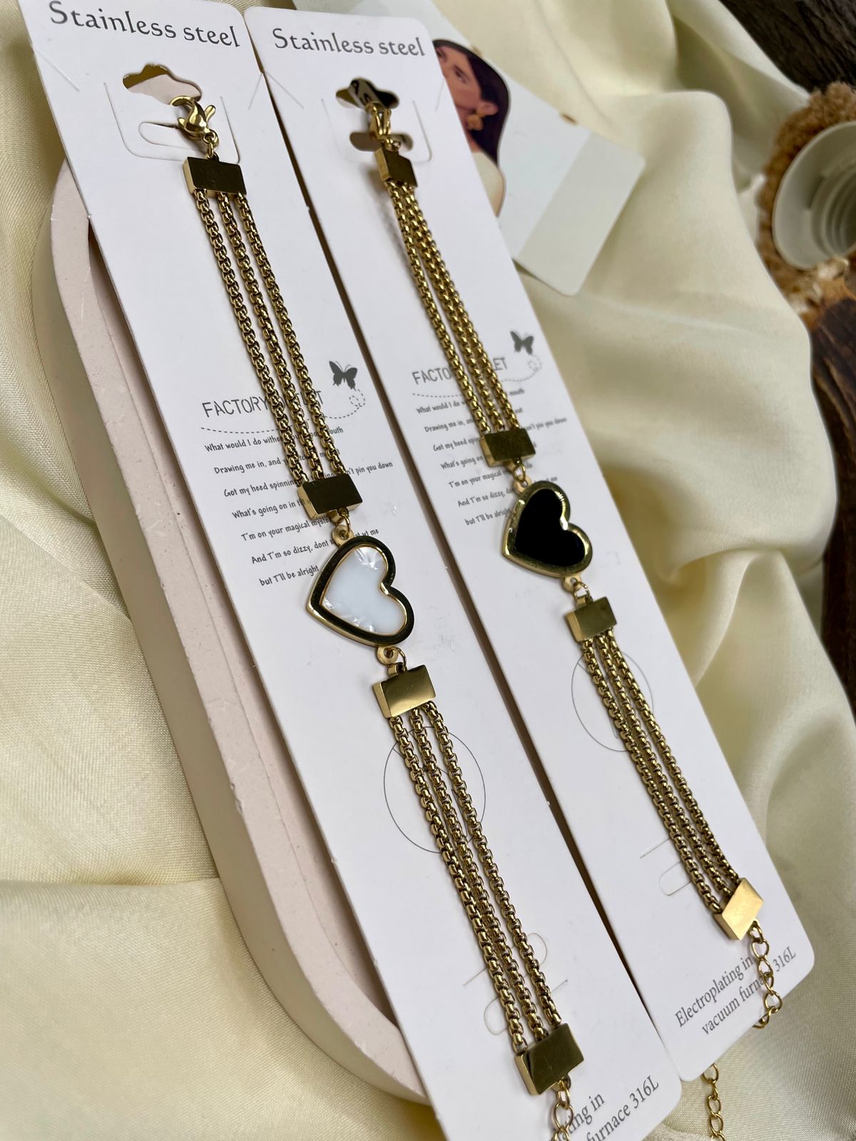 Heart Chain Stainless Steel Bracelets – FashionHubPK7 | Elegant & Modern Wristwear