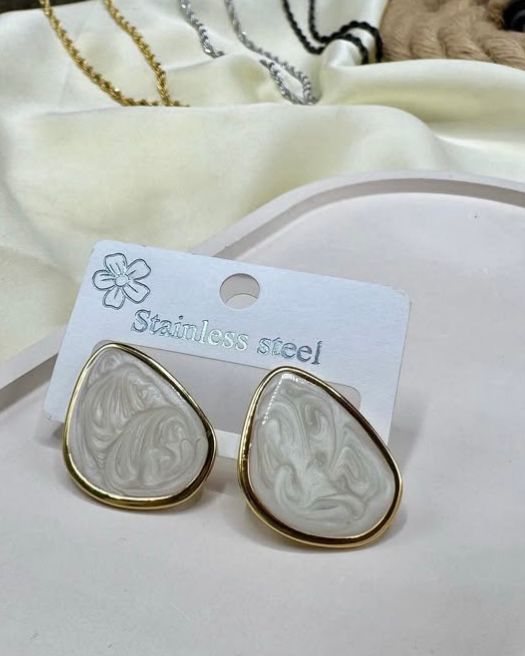 Trendy Stainless Steel Stud Earrings – White Marble & Black Gold Design | FashionHubPK7