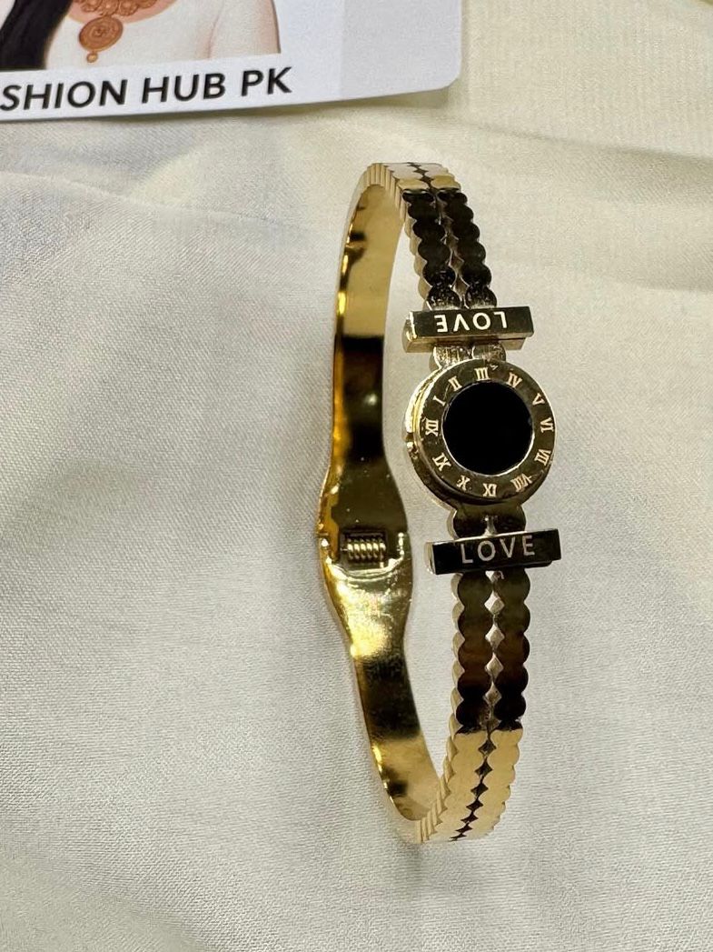 Elegant Gold LOVE Roman Bracelet – FashionHubPK7 Exclusive
