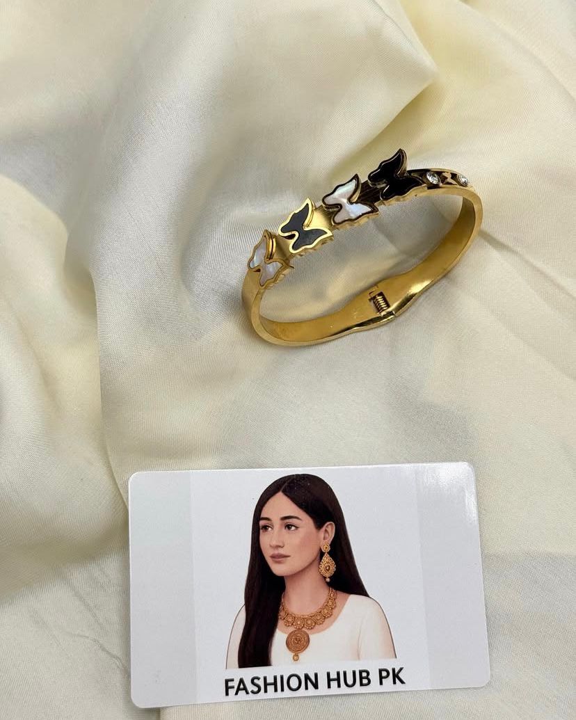 Elegant Butterfly Design Gold Bangle – FashionHubPK7