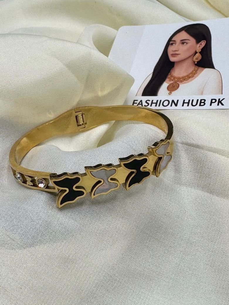 Elegant Butterfly Design Gold Bangle – FashionHubPK7