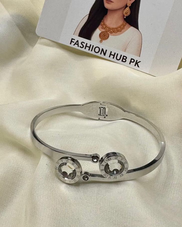 Roman Dial Silver Bangle – Elegant Stainless Steel Bracelet | FashionHubPK7