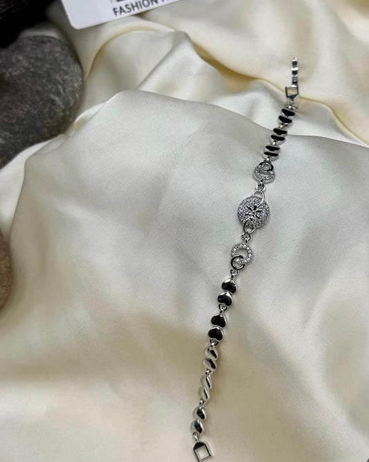 Silver Heart-Link Bracelet with Circle Stone Charm | FashionHubPK7