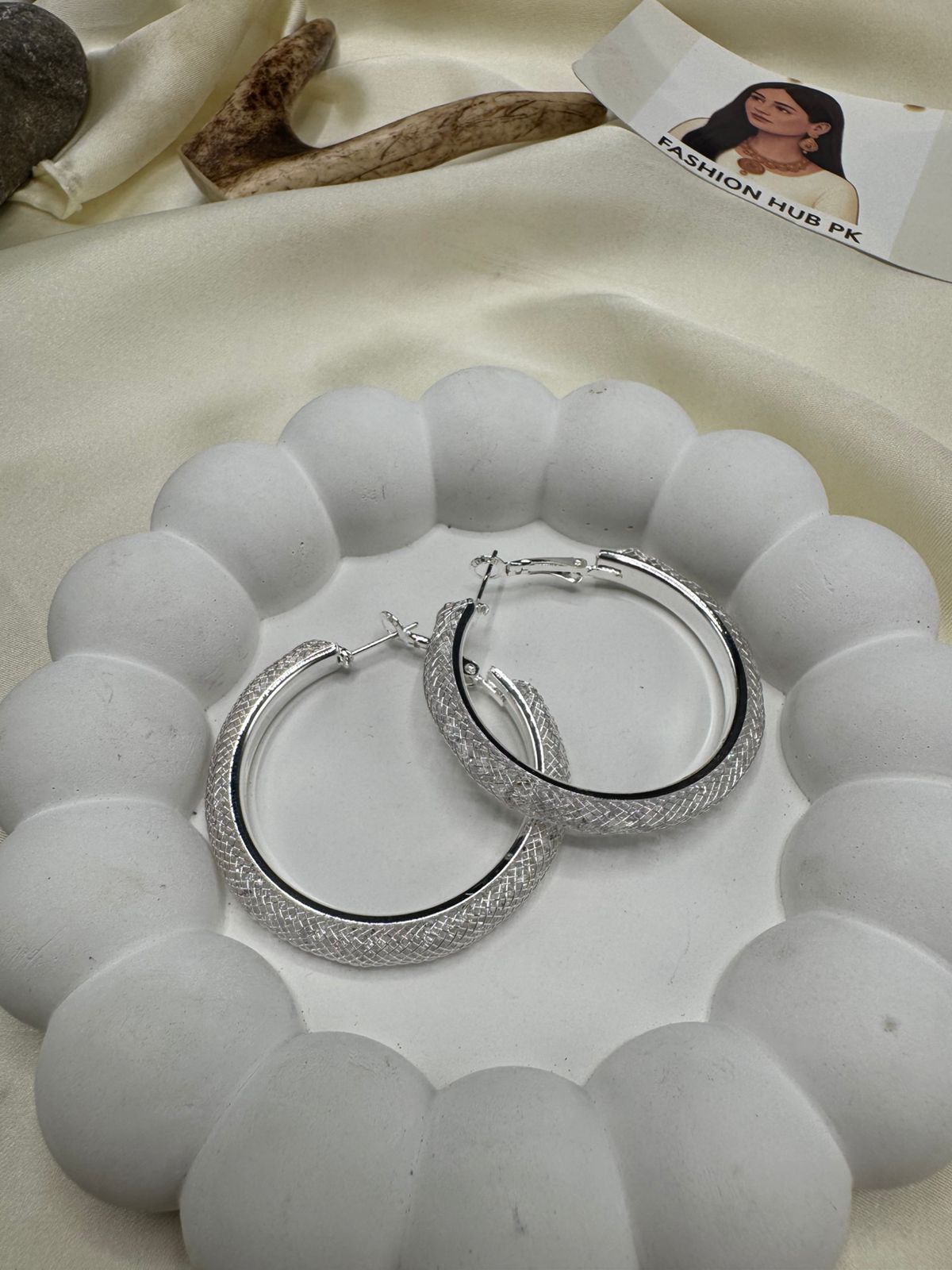 Golden & Silver Bhali – Textured Hoop Earrings for Daily & Festive Wear | FashionHubPK7